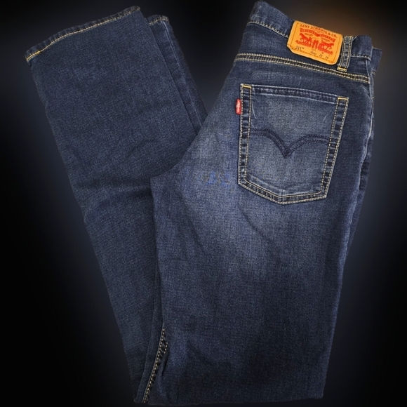 Womens Levis Straight Leg - Picture 1 of 8